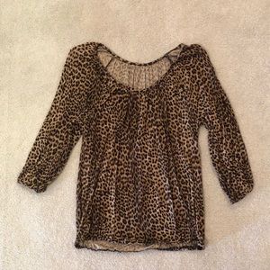 Sassy Leopard Print blouse, size Medium, great condition!